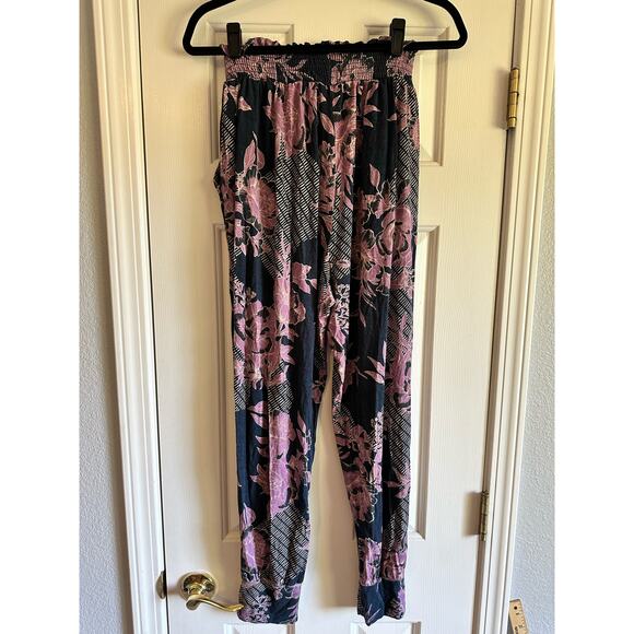 Anthropologie Daily Practice Cool Breeze Pants in Navy/Lilac Size Medium - Picture 8 of 8